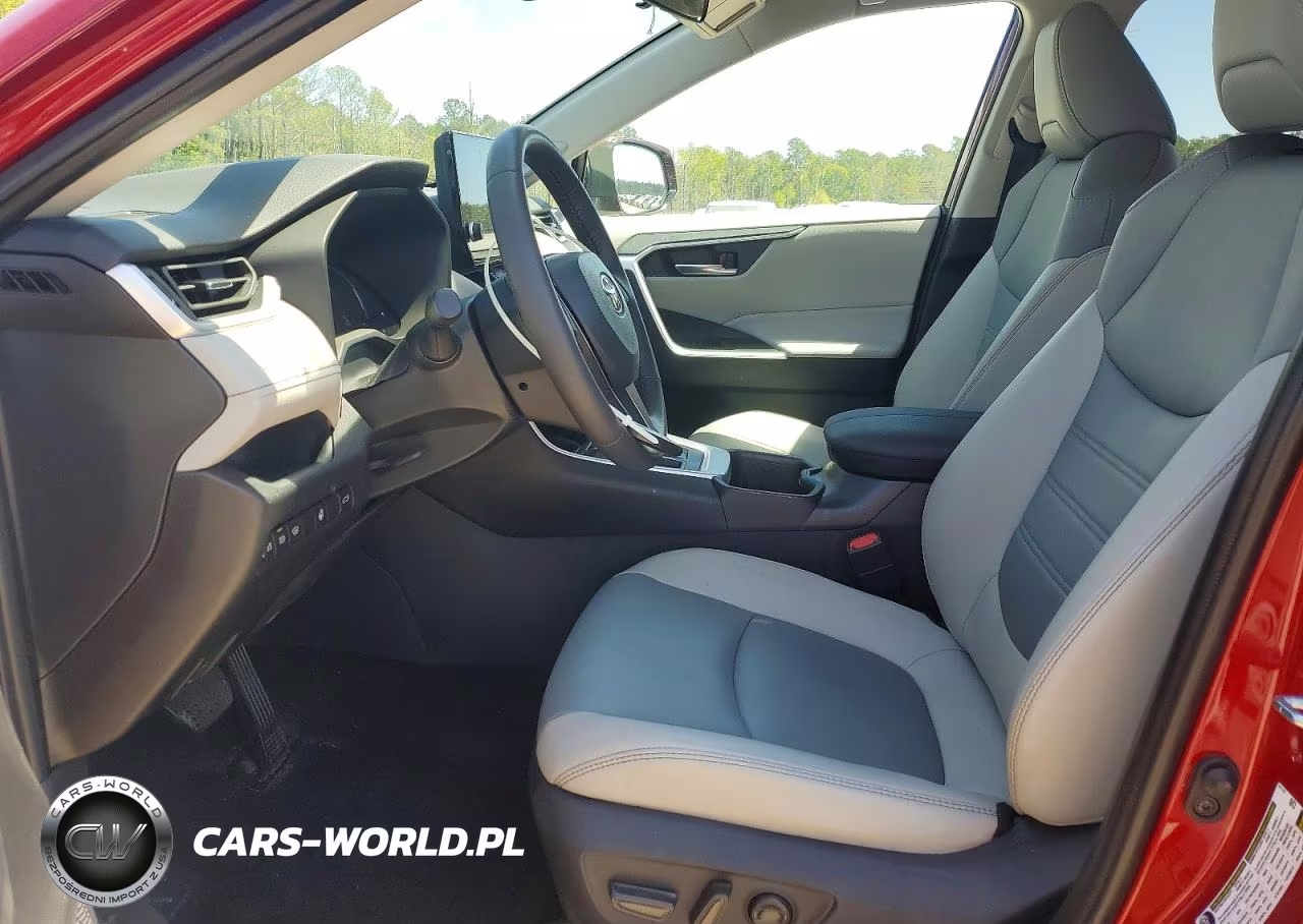 2025 Toyota Rav4 Xle Premium VIN:2T3C1RFV5SW371459 - 7