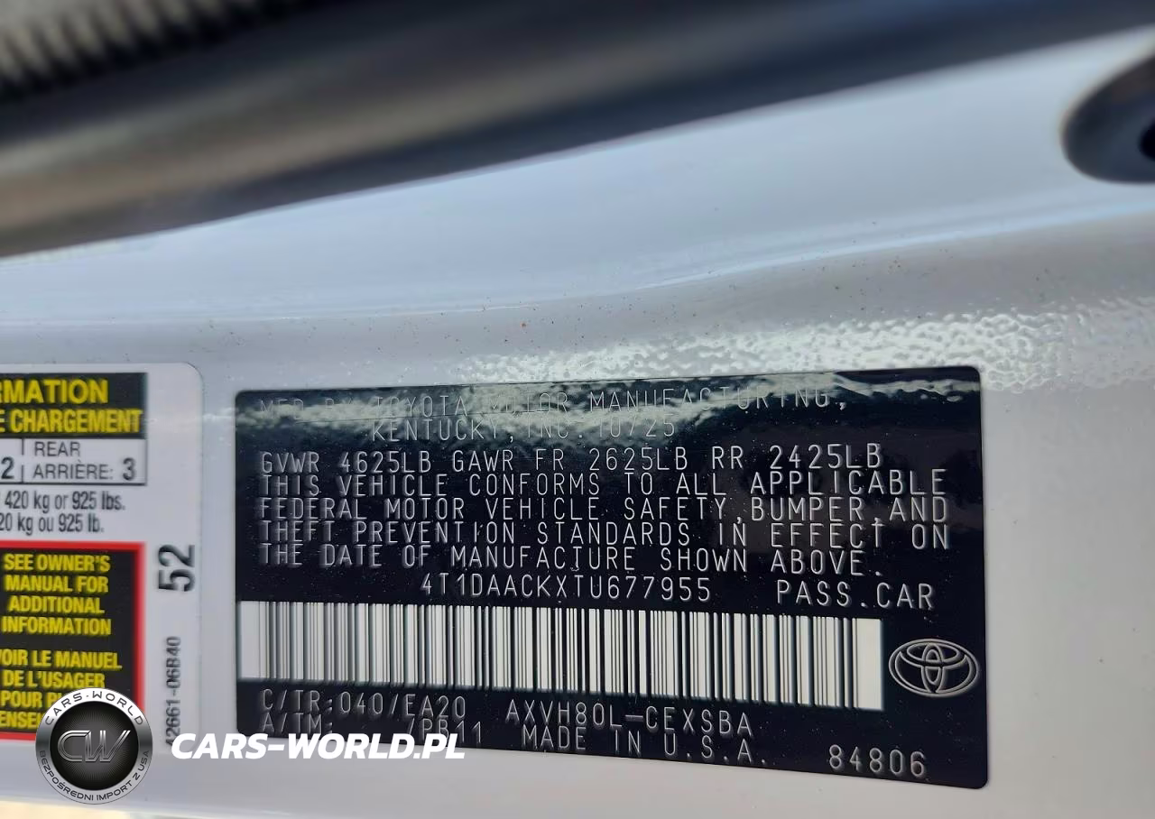 2026 Toyota Camry Se VIN:4T1DAACKXTU677955 - 12
