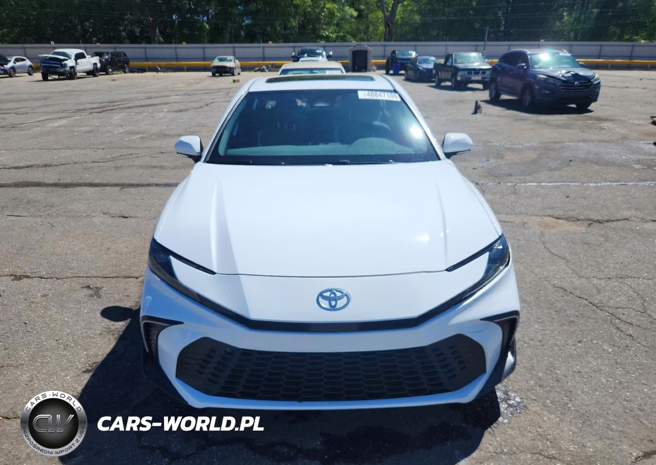 2026 Toyota Camry Se VIN:4T1DAACKXTU677955 - 5