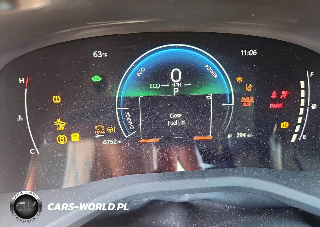 2026 Toyota Camry Se VIN:4T1DAACKXTU677955 - 9