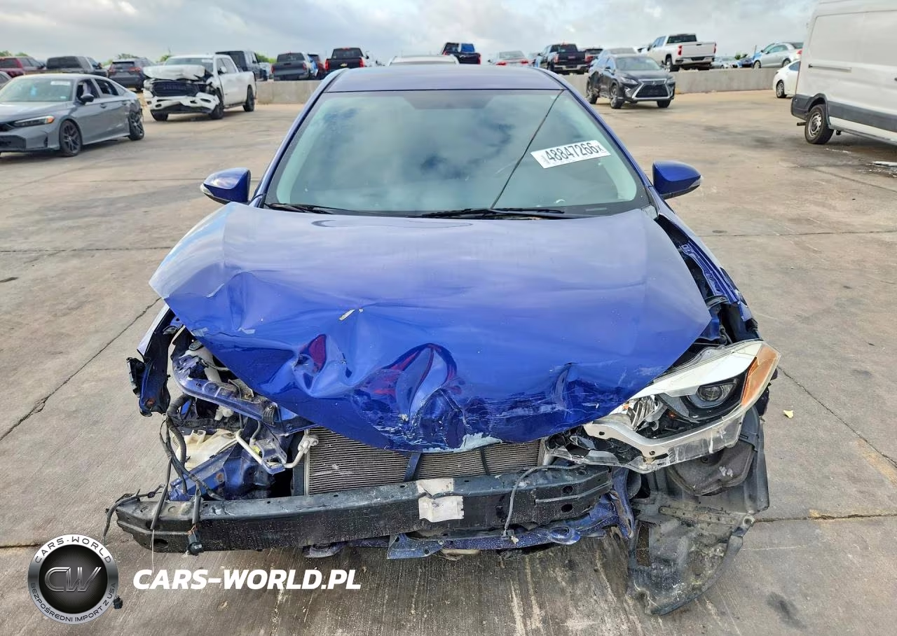 2015 Toyota Corolla S Plus VIN:2T1BURHE5FC480195 - 5