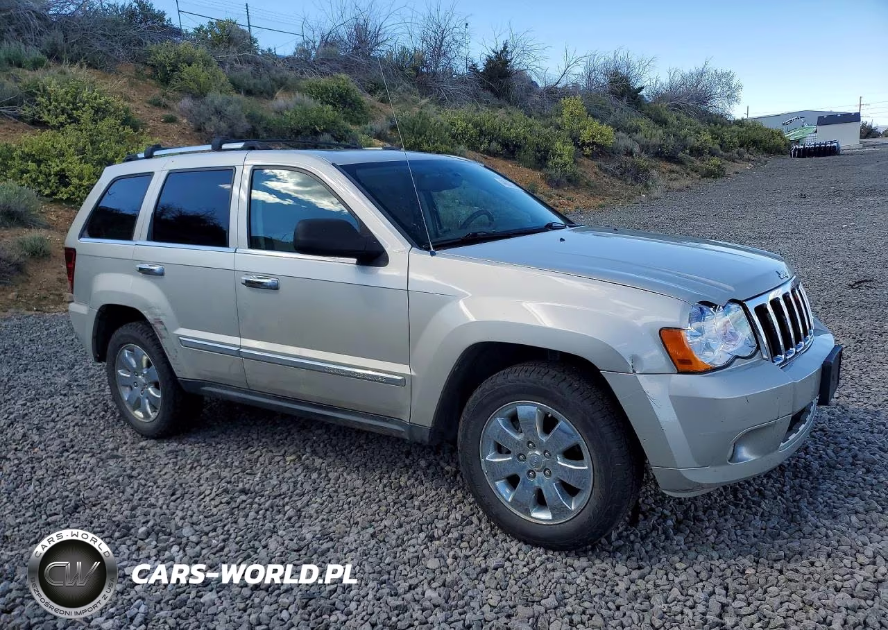 2010 Jeep Grand Cherokee VIN:1J4RR5GT6AC151235 - 4