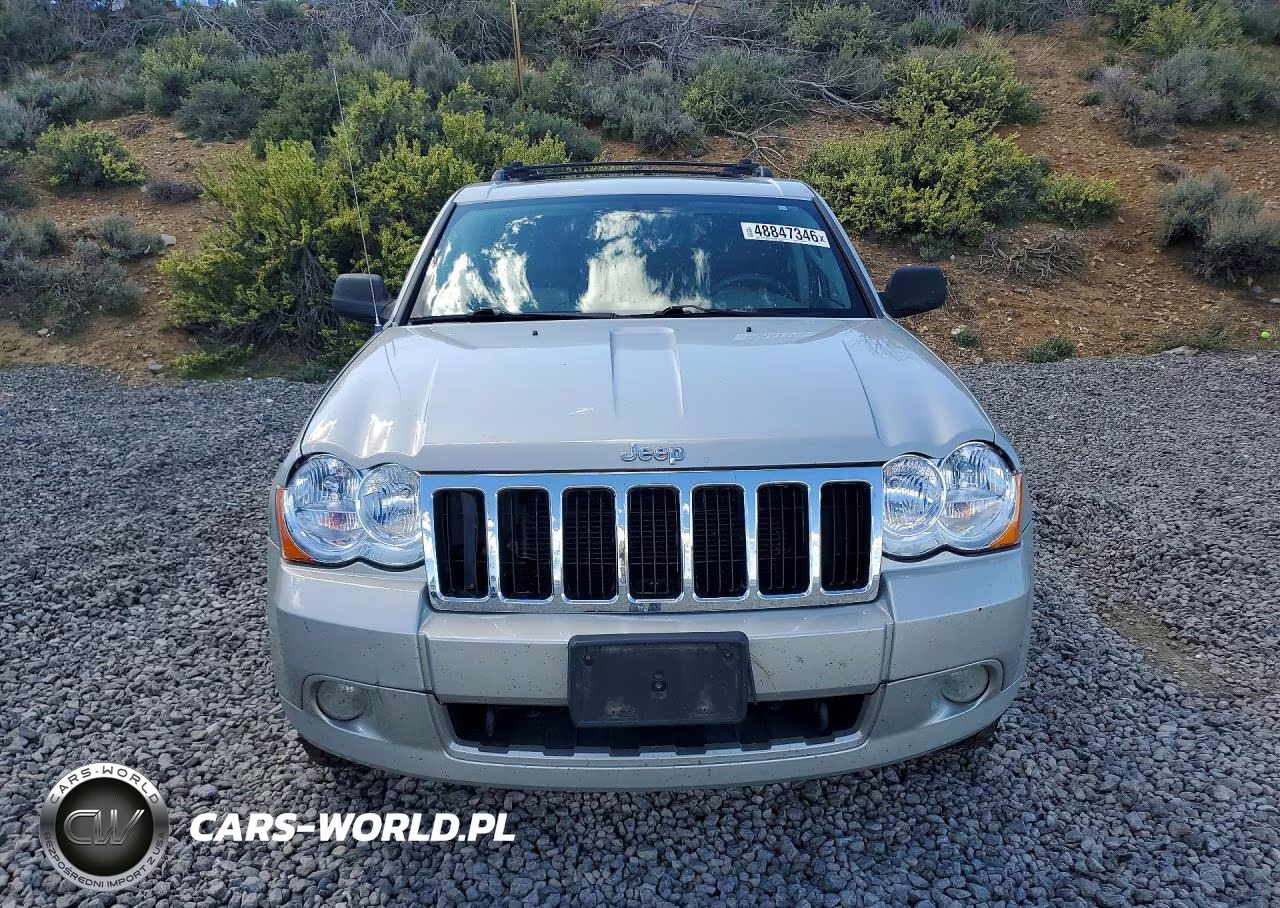 2010 Jeep Grand Cherokee VIN:1J4RR5GT6AC151235 - 5