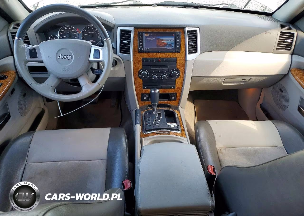 2010 Jeep Grand Cherokee VIN:1J4RR5GT6AC151235 - 8