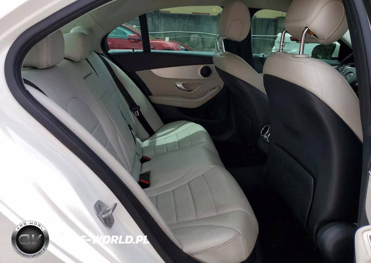 2015 Mercedes-Benz C 300 4Matic VIN:55SWF4KB2FU017941 - 10