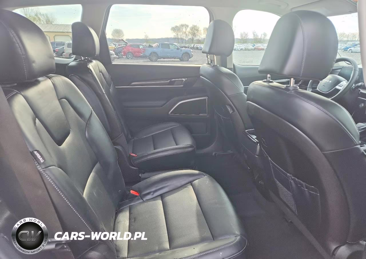 2023 Kia Telluride S VIN:5XYP6DGC4PG393946 - 11
