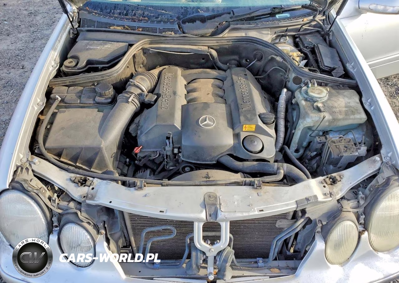 2000 Mercedes-Benz Clk 320 VIN:WDBLJ65GXYF157240 - 11