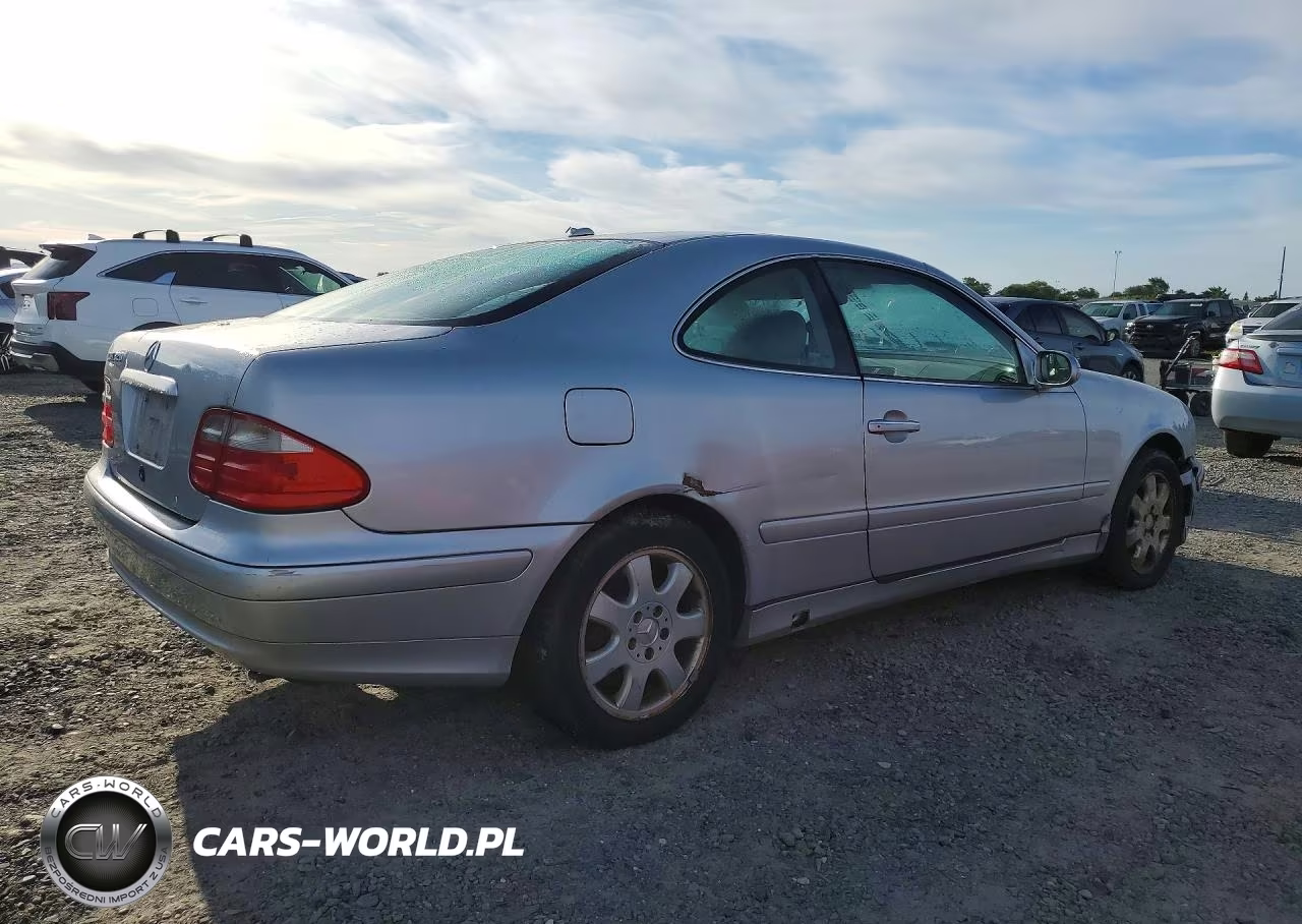 2000 Mercedes-Benz Clk 320 VIN:WDBLJ65GXYF157240 - 3