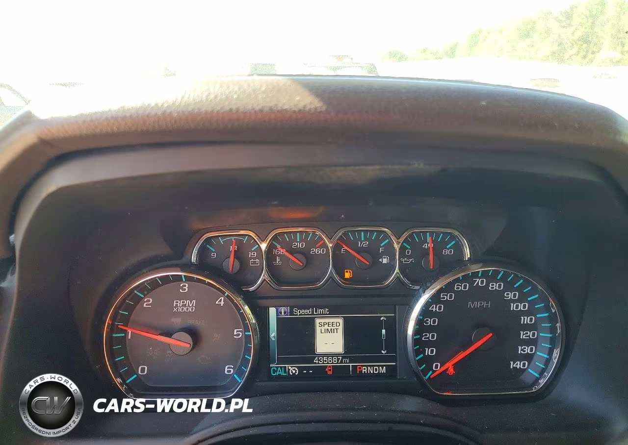 2015 Chevrolet Suburban C1500 Lt VIN:1GNSCJKC9FR628051 - 9