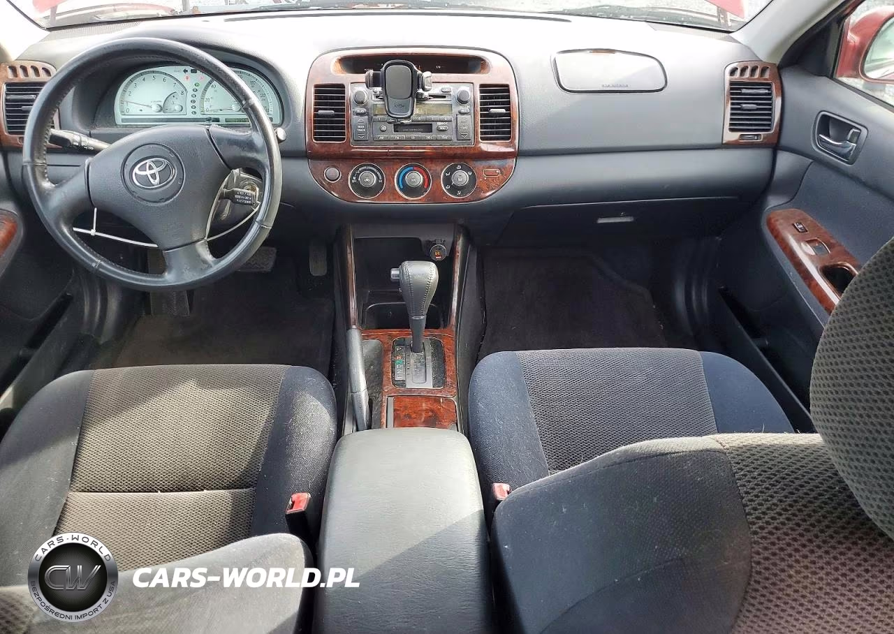 2002 Toyota Camry Se VIN:4T1BE32K32U048612 - 8