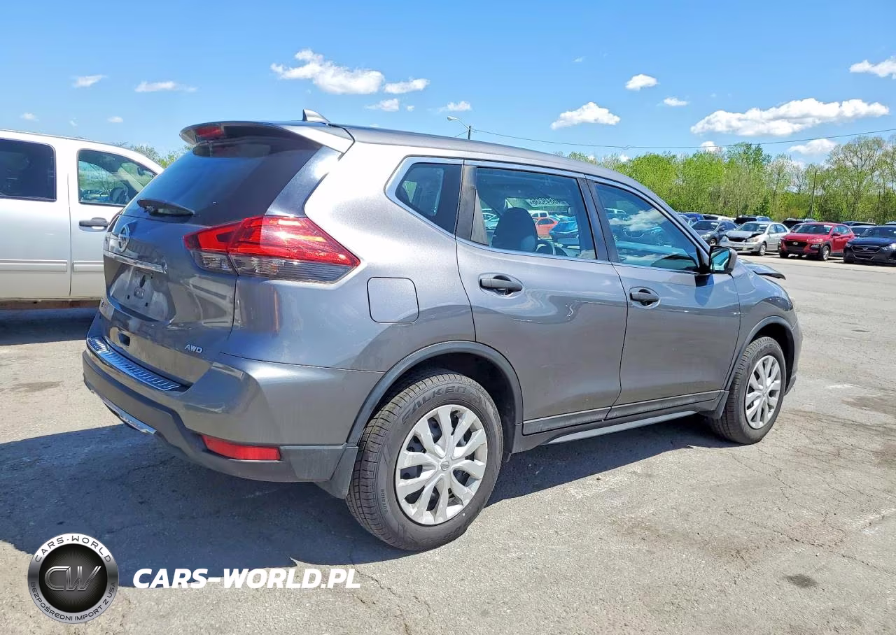 2017 Nissan Rogue S VIN:5N1AT2MV9HC836781 - 3