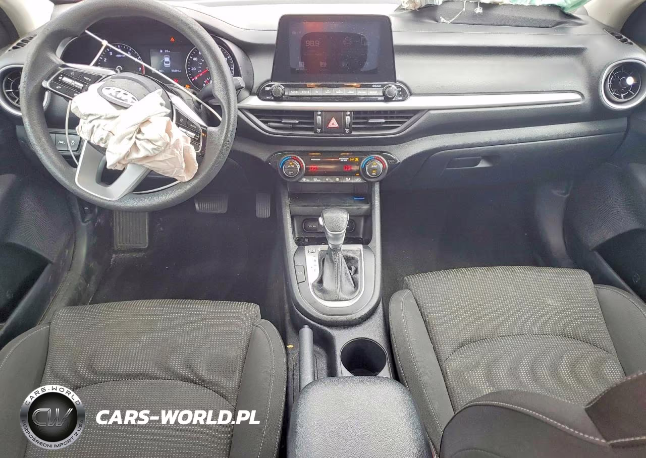 2019 Kia Forte Lxs VIN:3KPF24AD1KE007031 - 8