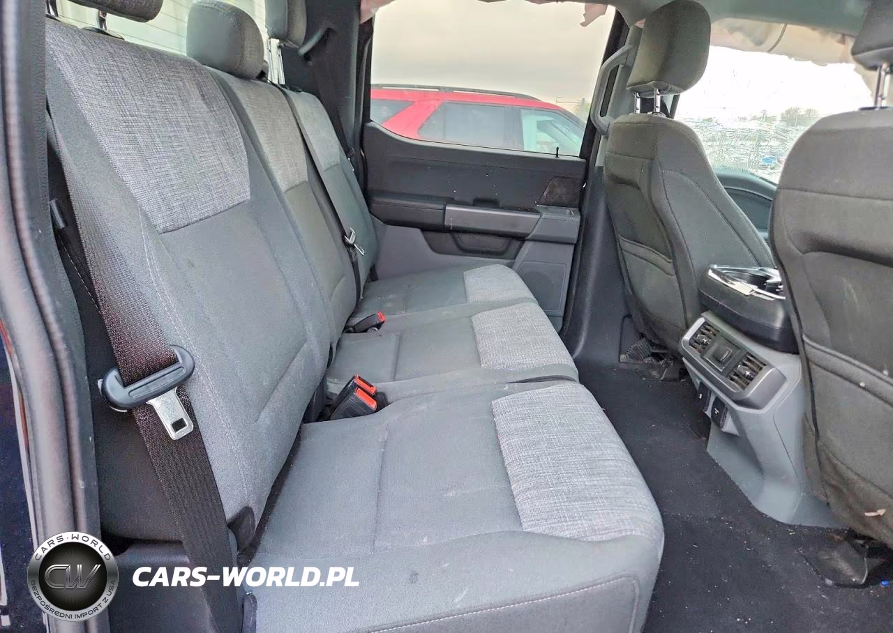 2023 Ford F150 Lightning Pro VIN:1FTVW1EL2PWG30204 - 10