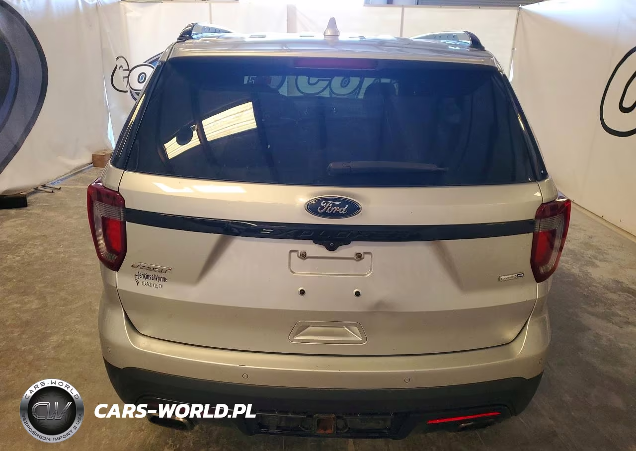 2017 Ford Explorer Sport VIN:1FM5K8GT9HGC18001 - 6