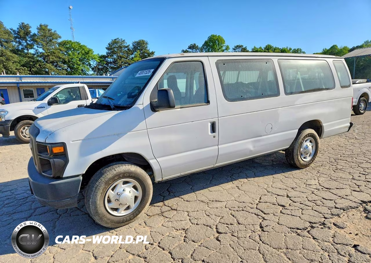 2010 Ford Econoline E350 Super Duty Wagon