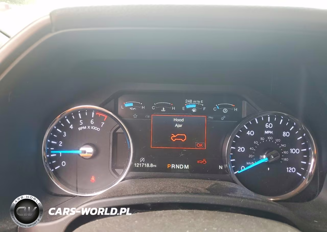 2018 Ford Expedition Xlt VIN:1FMJU1JT3JEA68879 - 9