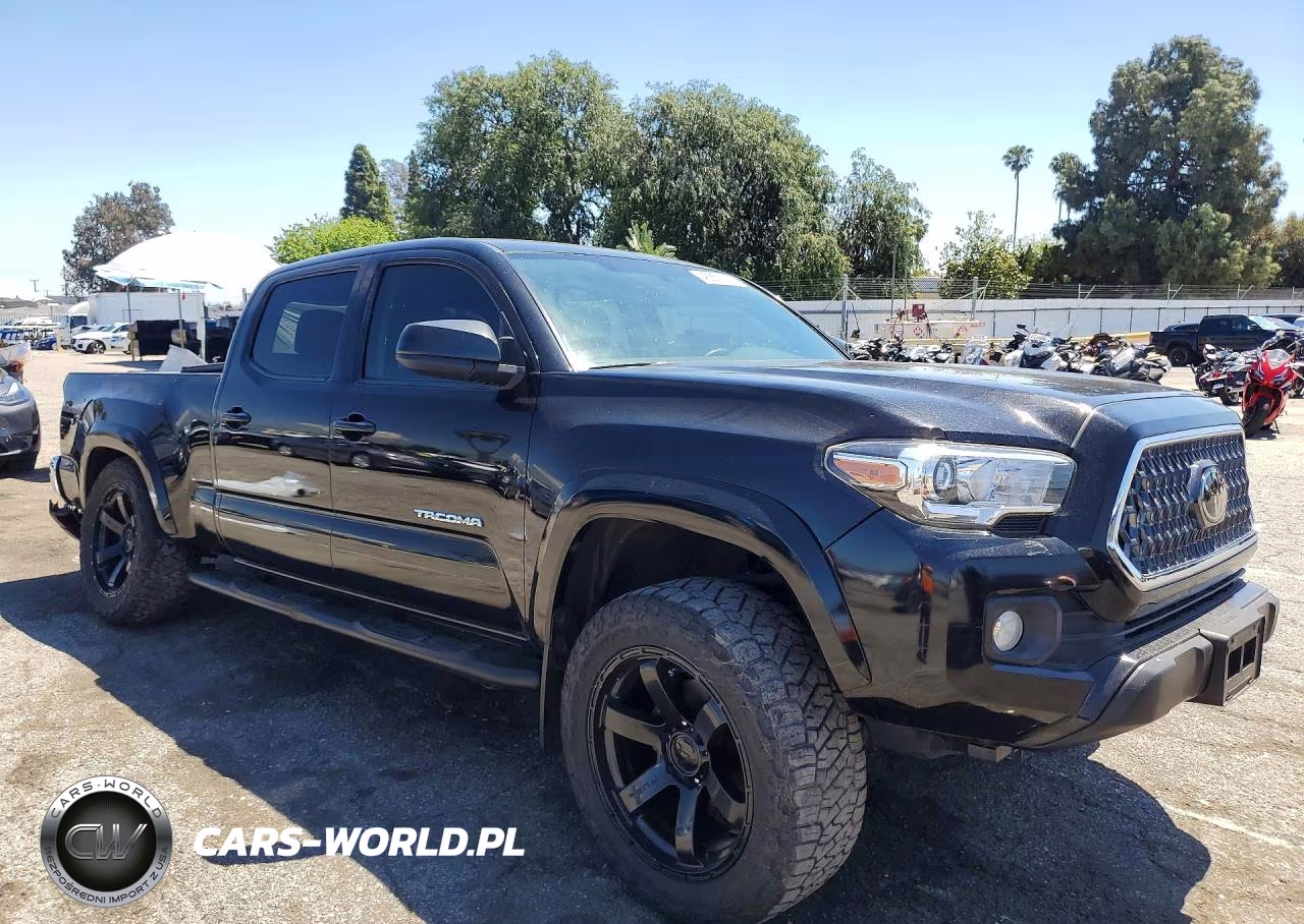 2017 Toyota Tacoma Sr5 V6 VIN:5TFBZ5DN6HX003621 - 4