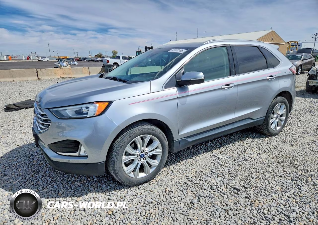 2020 Ford Edge Titanium – zdjęcie 1 z 13