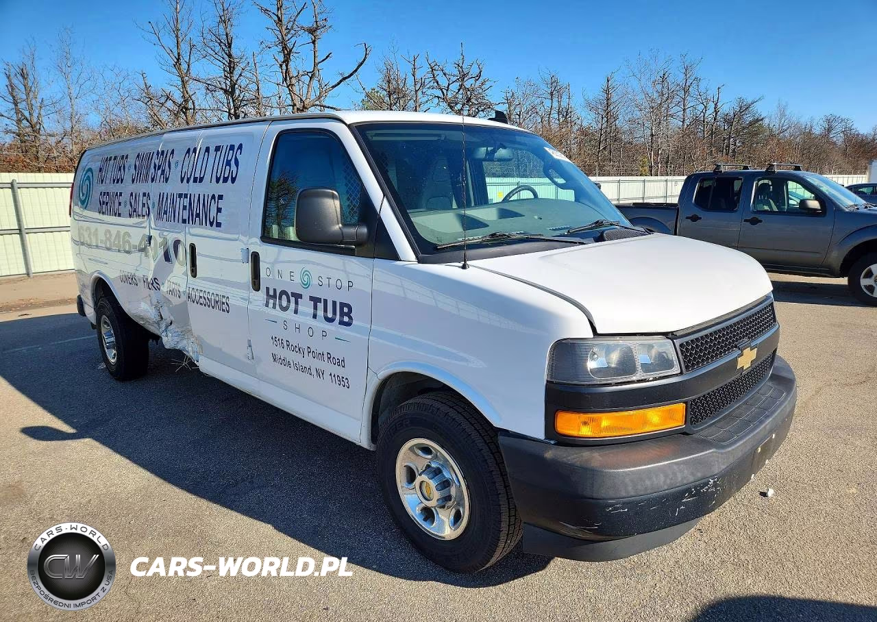 2018 Chevrolet Express 2500 Delivery Van VIN:1GCWGBFP8J1303531 - 4