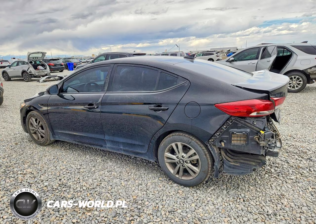 2018 Hyundai Elantra VIN:5NPD84LF5JH339830 - 2