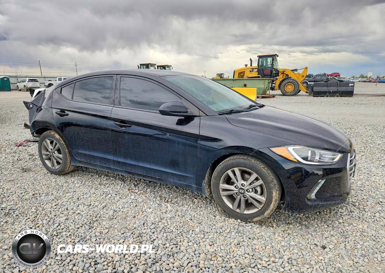 2018 Hyundai Elantra VIN:5NPD84LF5JH339830 - 4