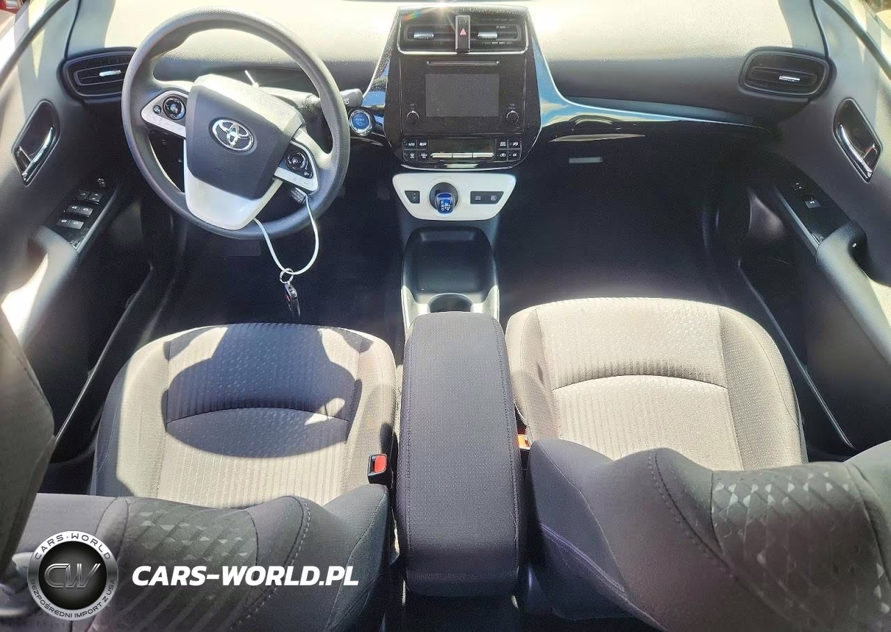 2017 Toyota Prius Two VIN:JTDKBRFU8H3576432 - 8