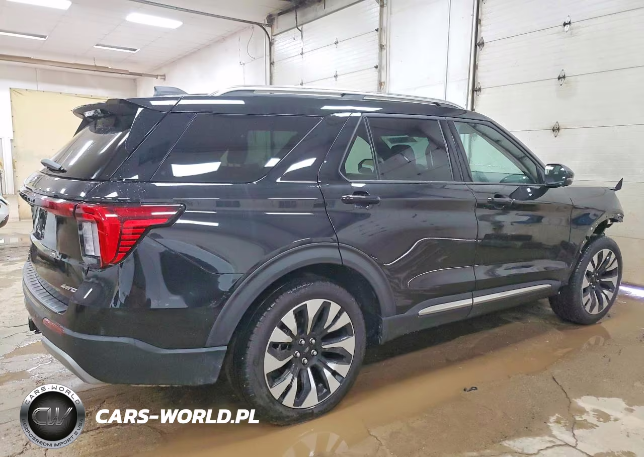2026 Ford Explorer Platinum VIN:1FMUK8HH6TGA45844 - 3