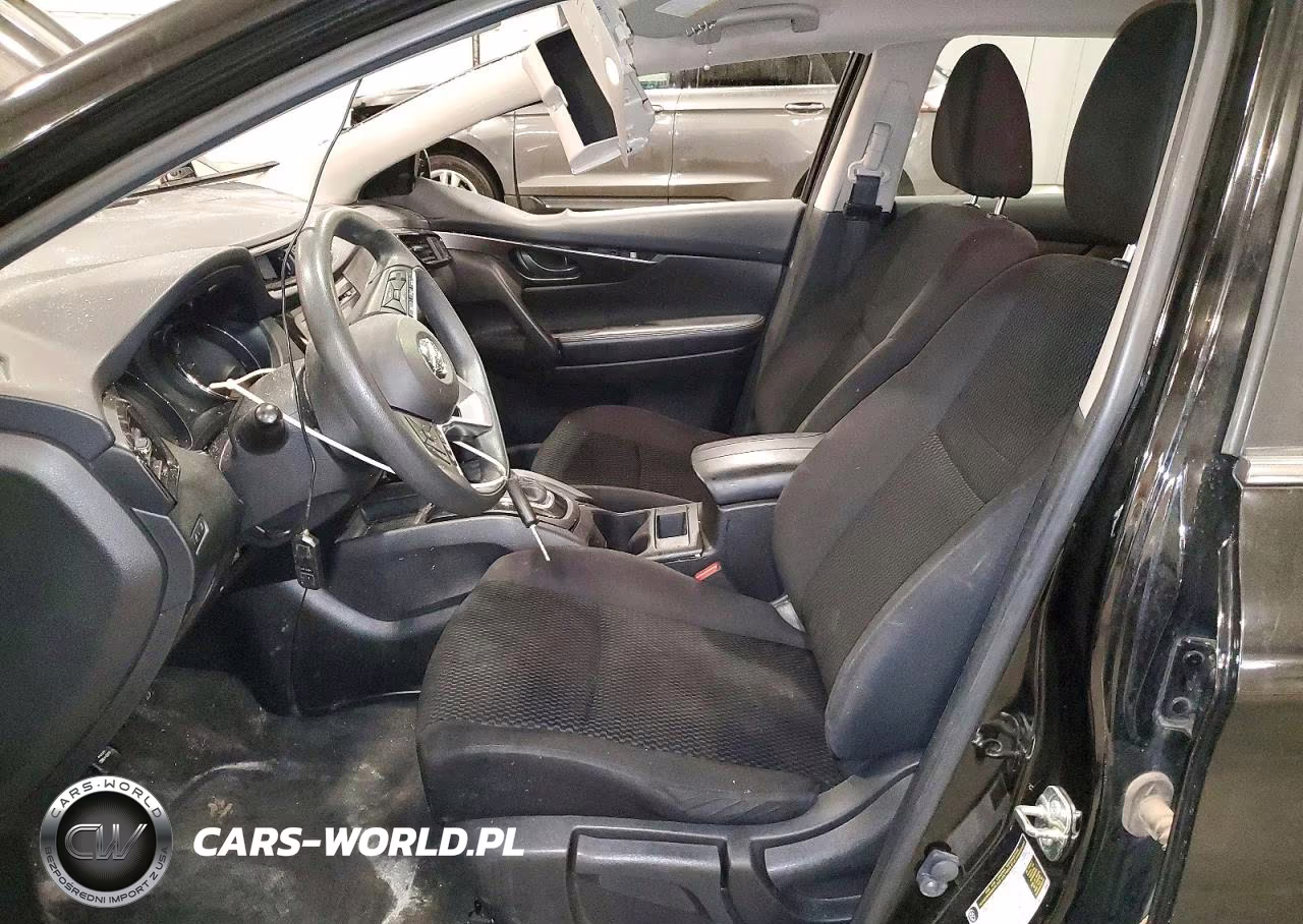2018 Nissan Rogue Sport S VIN:JN1BJ1CR2JW259564 - 7