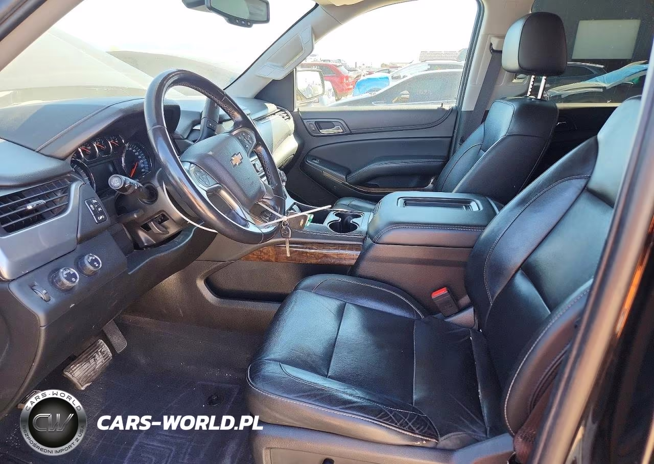 2019 Chevrolet Suburban K1500 Lt VIN:1GNSKHKC2KR346923 - 7