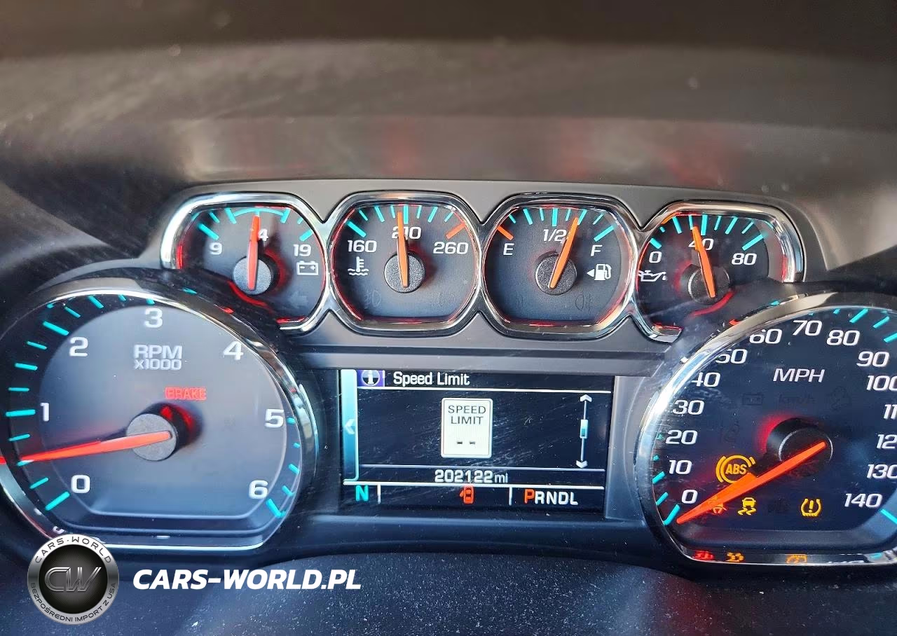 2019 Chevrolet Suburban K1500 Lt VIN:1GNSKHKC2KR346923 - 9
