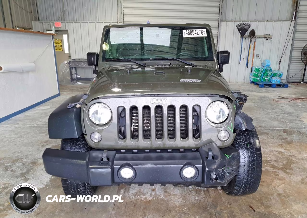 2015 Jeep Wrangler Unlimited Sport VIN:1C4BJWDG6FL586243 - 5