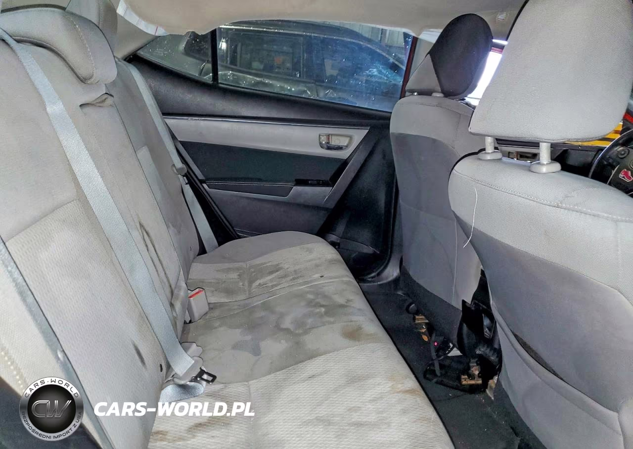 2015 Toyota Corolla Le VIN:5YFBURHE9FP232242 - 10