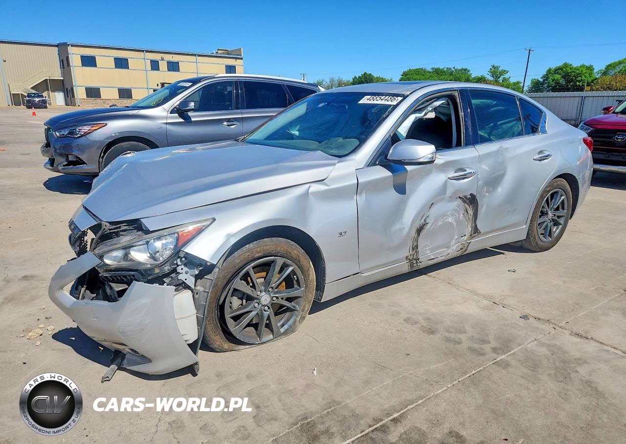 2015 Infiniti Q50 Base