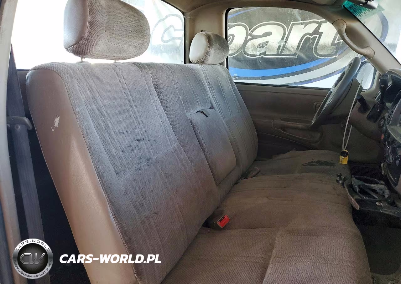 2000 Toyota Tundra Base VIN:5TBJN3213YS106134 - 10