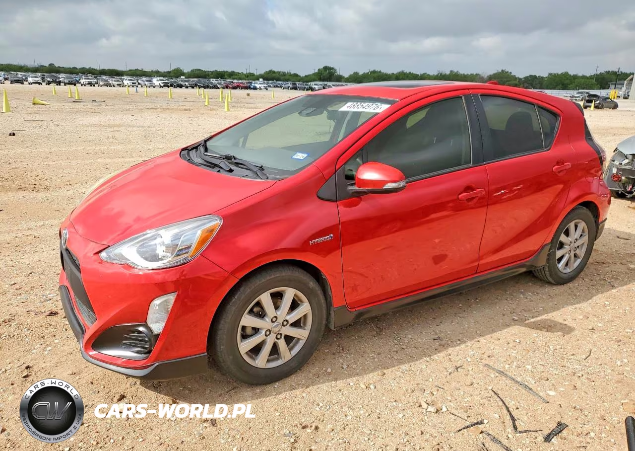 2017 Toyota Prius C Three