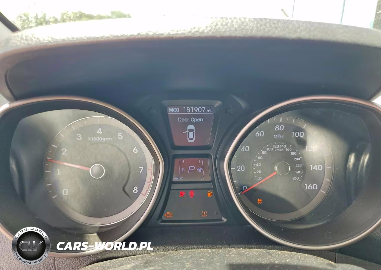 2014 Hyundai Elantra Gt Base VIN:KMHD35LH5EU225565 - 9