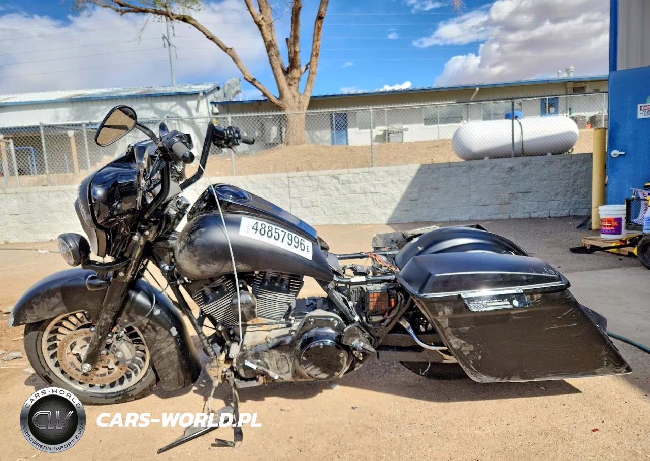 2008 Harley-Davidson Flhtcuse3 105Th Anniversary Edition VIN:1HD1PR8448Y957416 - 3