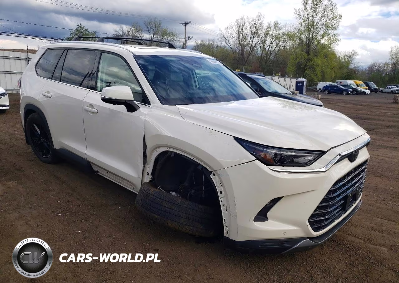 2024 Toyota Grand Highlander Platinum VIN:5TDAAAB5XRS046123 - 4
