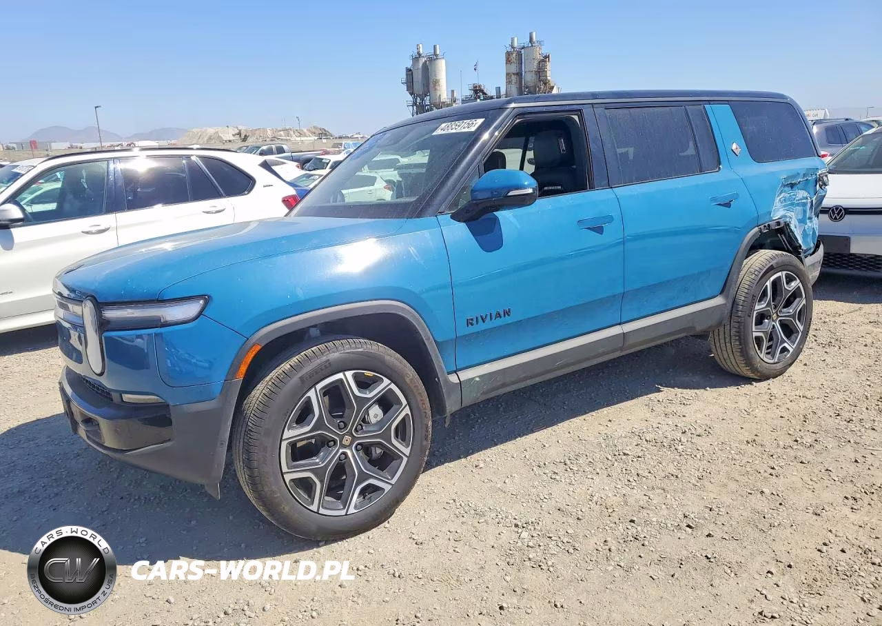 2025 Rivian R1S Adventure