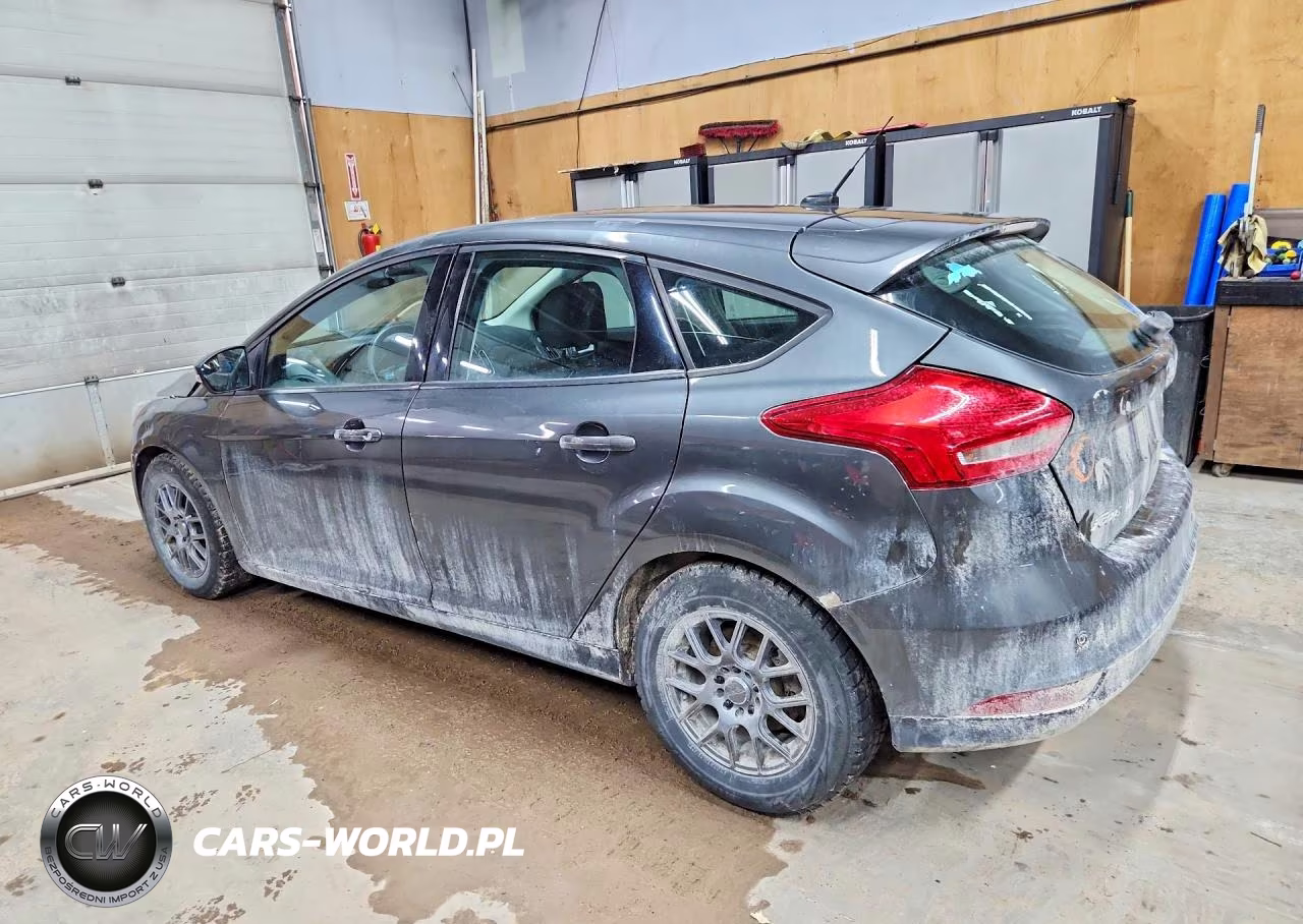 2017 Ford Focus Sel VIN:1FADP3M22HL257400 - 2