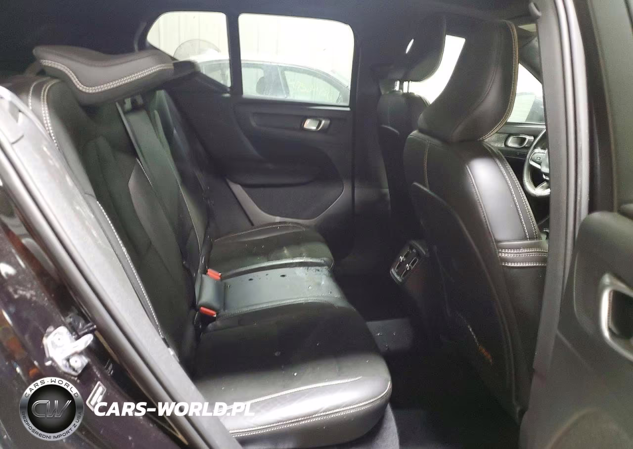 2020 Volvo Xc40 T5 R-Design VIN:YV4162UM8L2274919 - 10