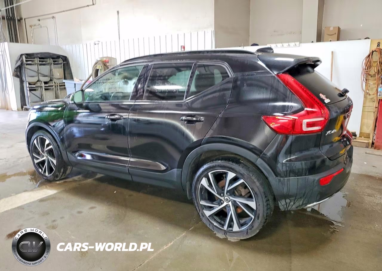 2020 Volvo Xc40 T5 R-Design VIN:YV4162UM8L2274919 - 2