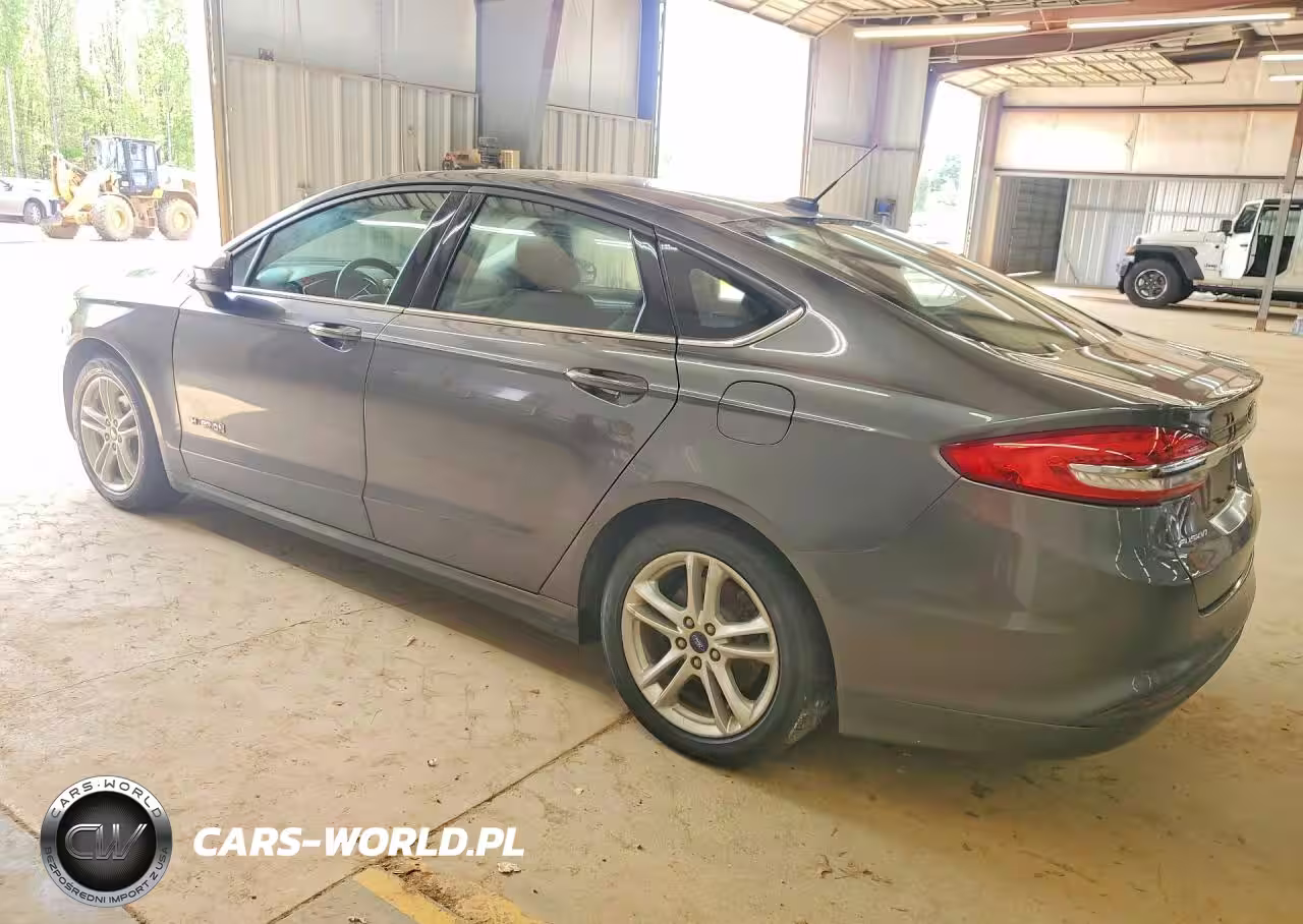 2018 Ford Fusion Se Hybrid VIN:3FA6P0LU9JR137997 - 2