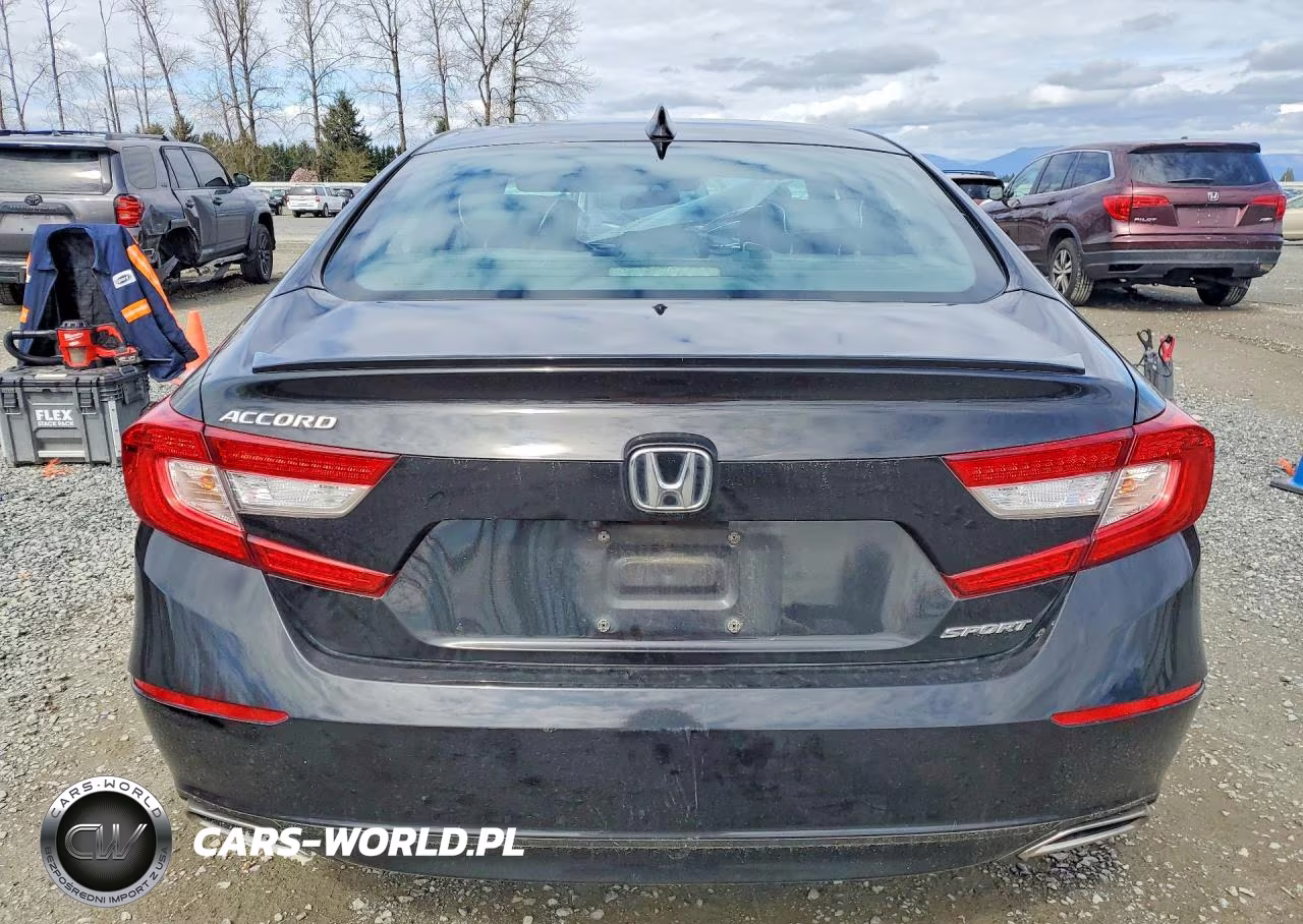 2018 Honda Accord Sport VIN:1HGCV1E36JA187152 - 6