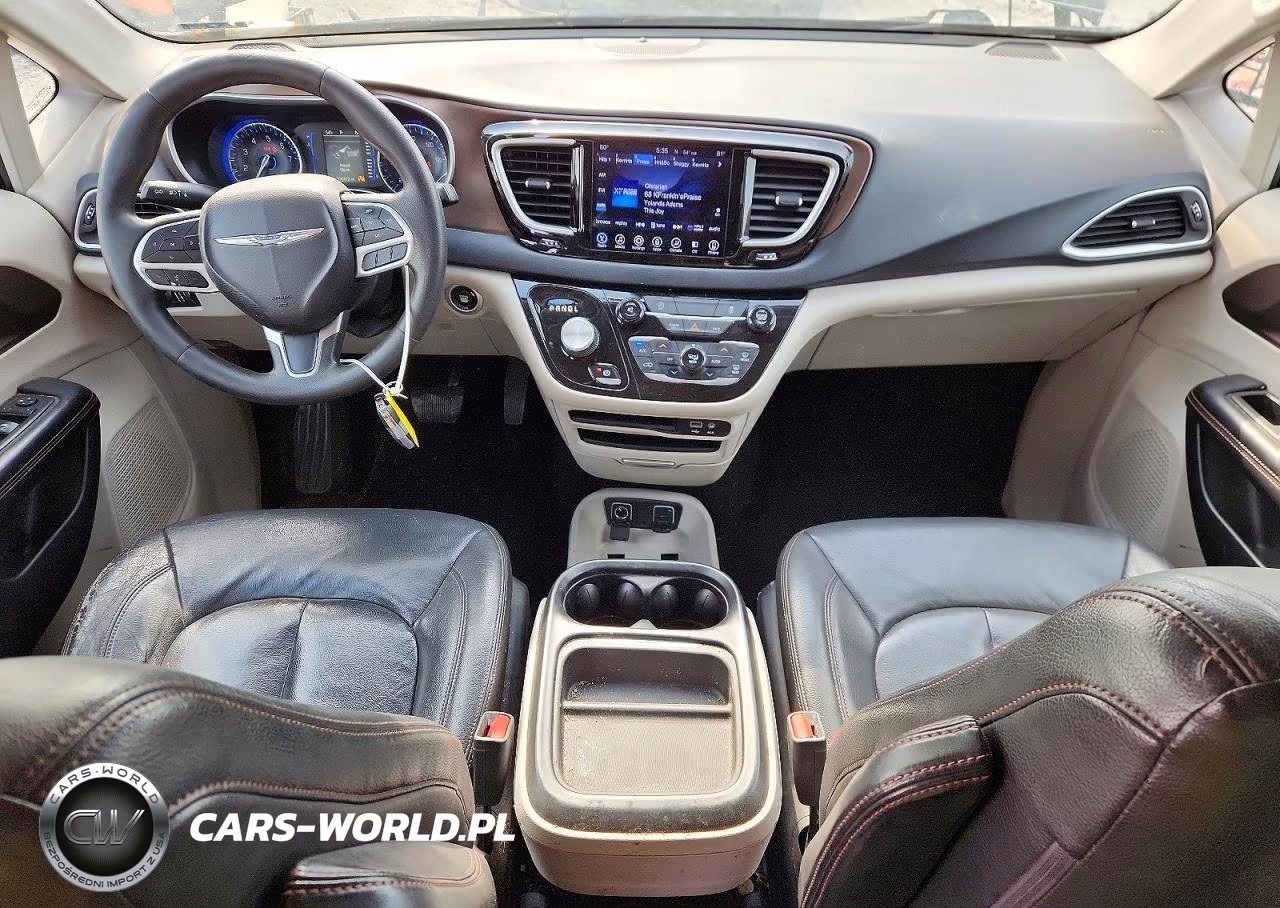 2017 Chrysler Pacifica Touring L VIN:2C4RC1BG6HR841188 - 8