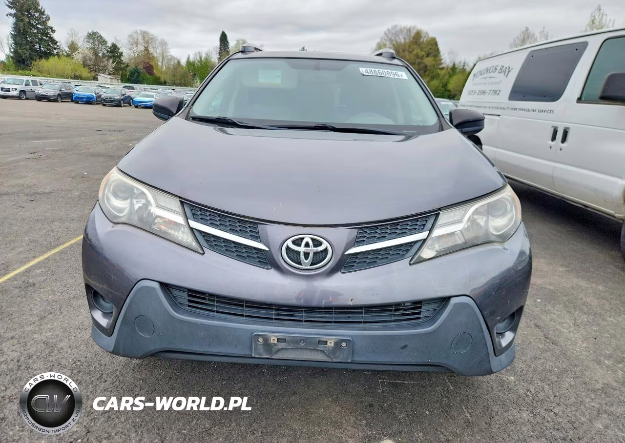 2015 Toyota Rav4 Le VIN:JTMBFREV9FJ047028 - 5