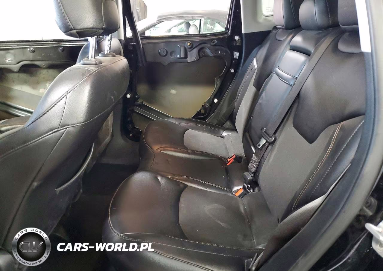 2020 Jeep Compass Latitude VIN:3C4NJCBB5LT108365 - 10
