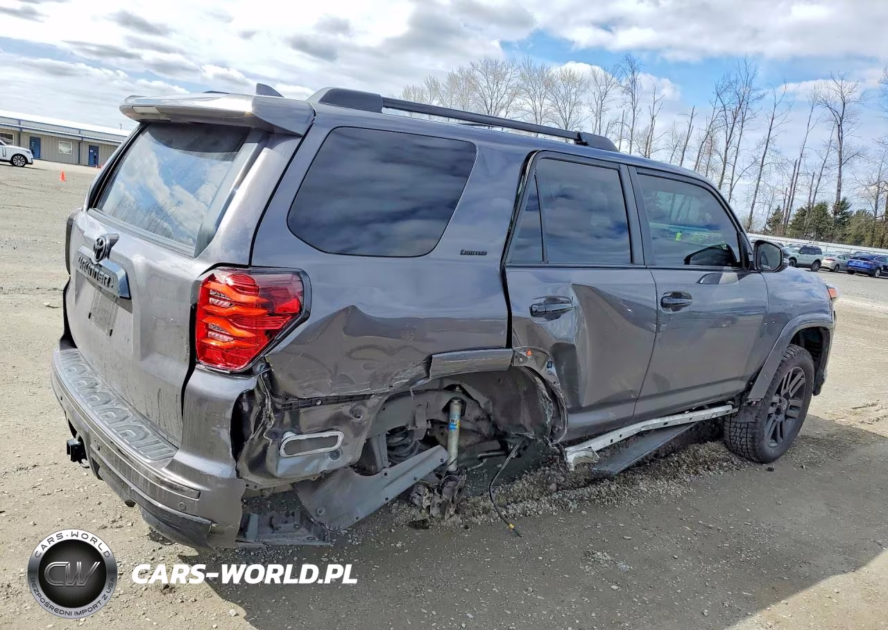 2021 Toyota 4Runner Nightshade Edition VIN:JTEJU5JR3M5908143 - 3