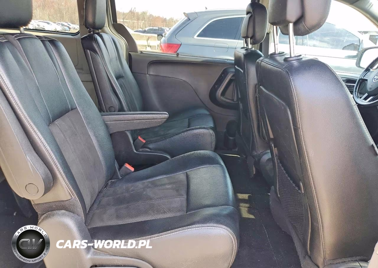2019 Dodge Grand Caravan Sxt VIN:2C4RDGCG8KR761784 - 11