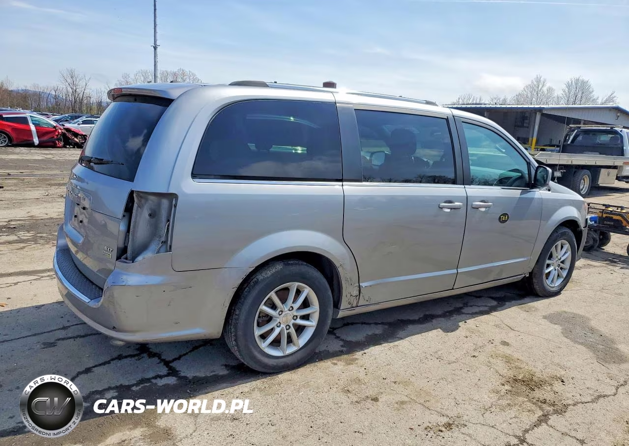 2019 Dodge Grand Caravan Sxt VIN:2C4RDGCG8KR761784 - 3